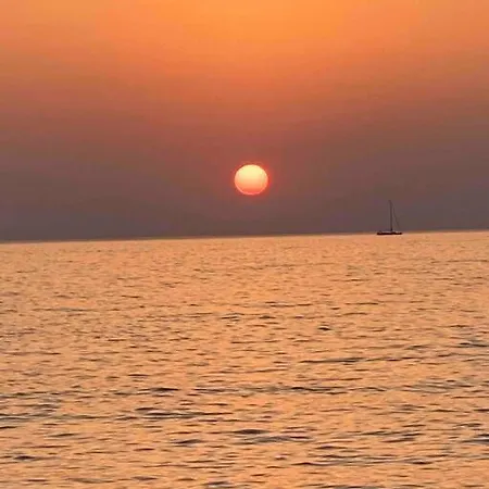 Holiday home Red Flampouria